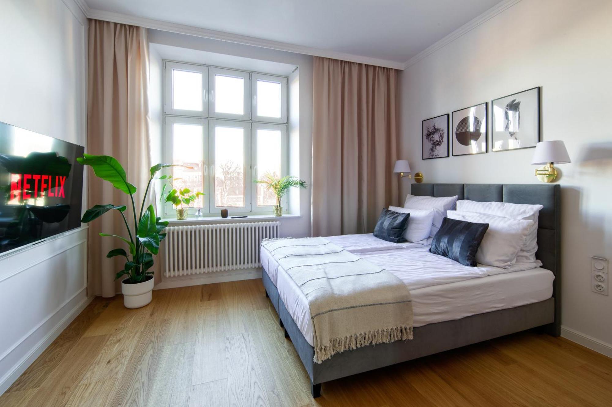 Discover Krakow Apartments - Lubomirskiego St - Classic & Modern - Near Main Station, Netflix And Ac エクステリア 写真