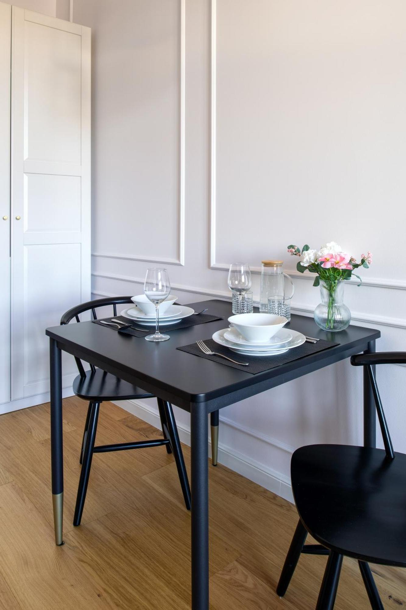 Discover Krakow Apartments - Lubomirskiego St - Classic & Modern - Near Main Station, Netflix And Ac エクステリア 写真