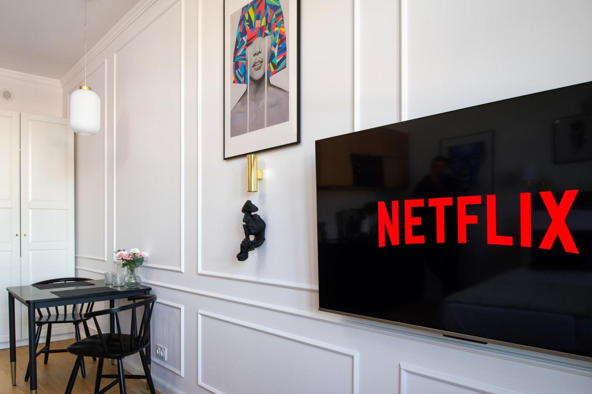 Discover Krakow Apartments - Lubomirskiego St - Classic & Modern - Near Main Station, Netflix And Ac エクステリア 写真