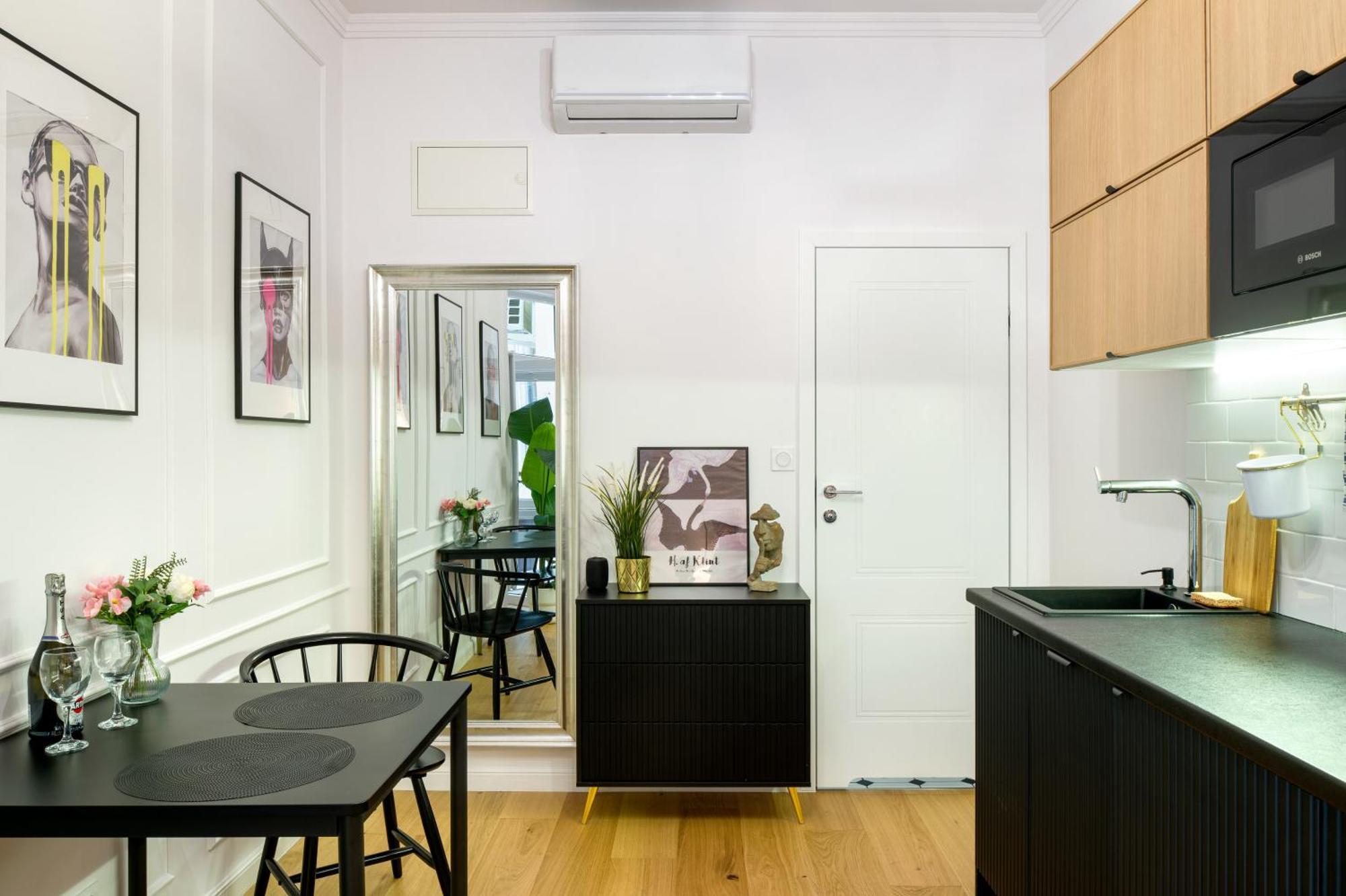 Discover Krakow Apartments - Lubomirskiego St - Classic & Modern - Near Main Station, Netflix And Ac エクステリア 写真