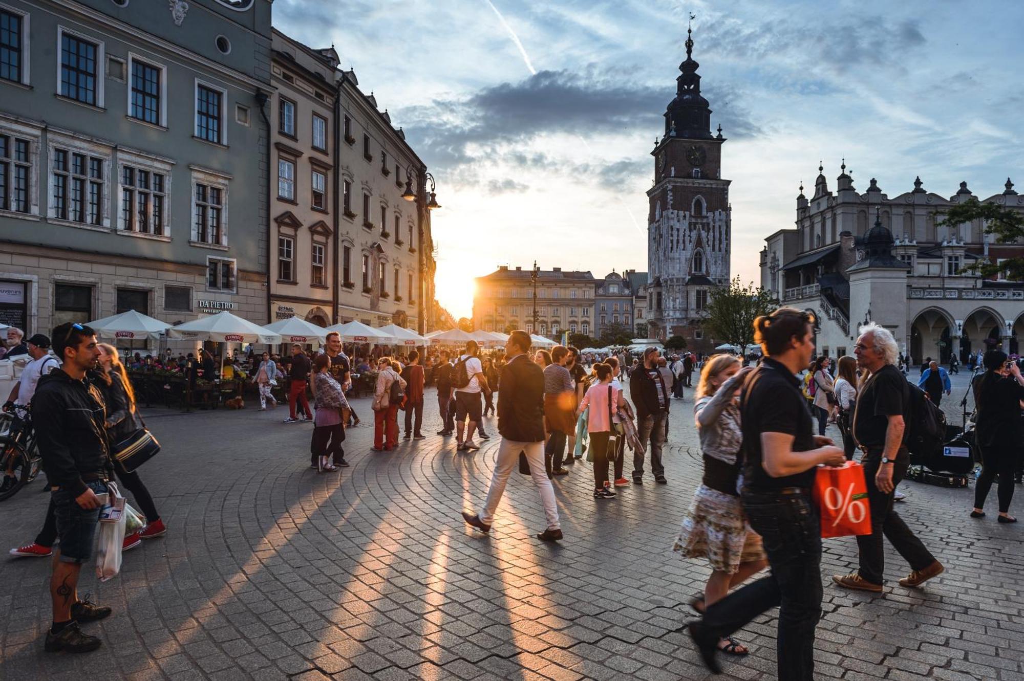 Discover Krakow Apartments - Lubomirskiego St - Classic & Modern - Near Main Station, Netflix And Ac エクステリア 写真
