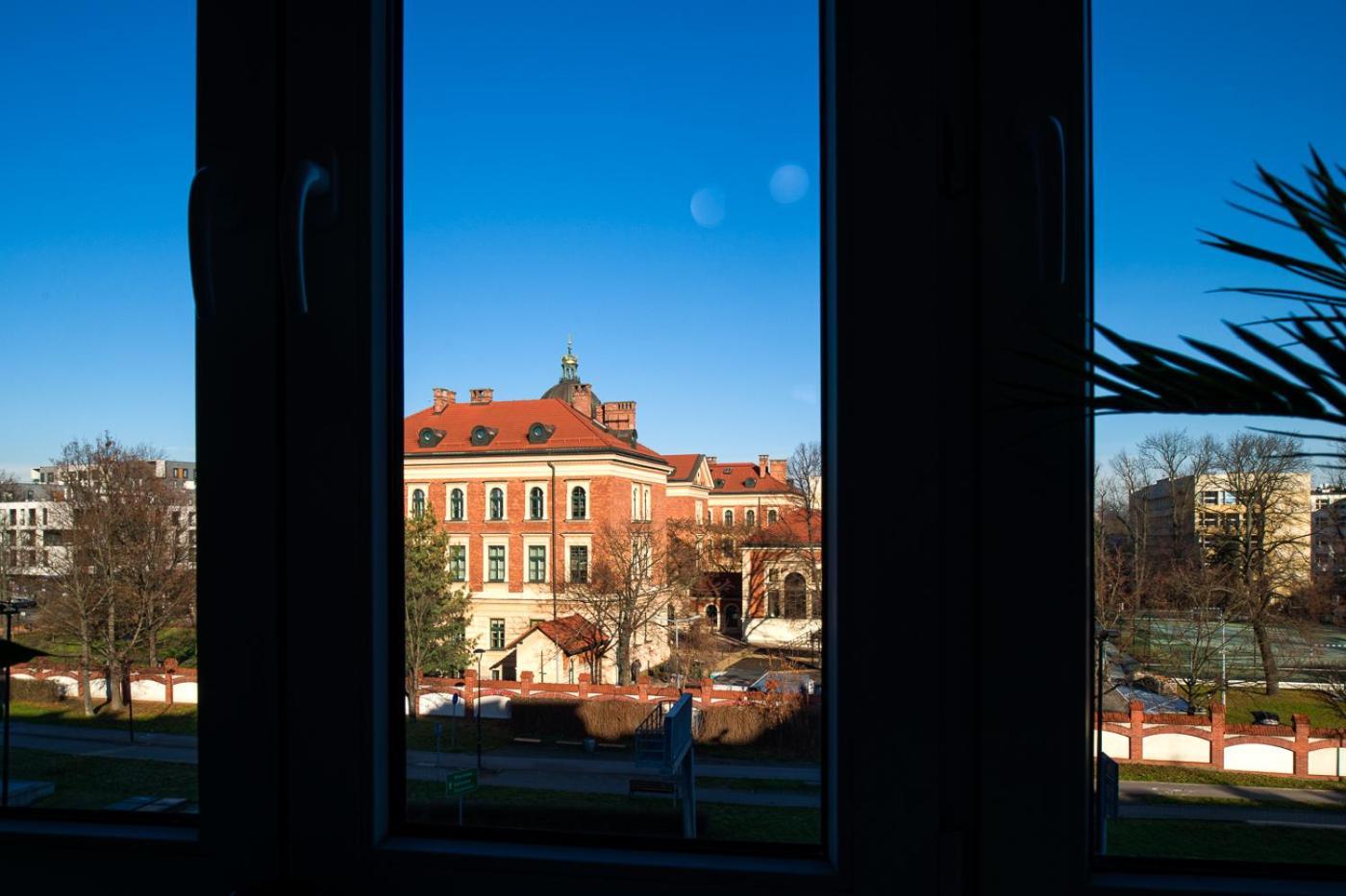 Discover Krakow Apartments - Lubomirskiego St - Classic & Modern - Near Main Station, Netflix And Ac エクステリア 写真